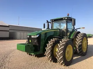 2019 John Deere 8320R