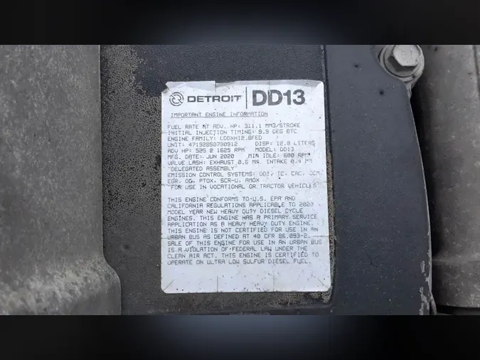 2021 Freightliner Cascadia 126