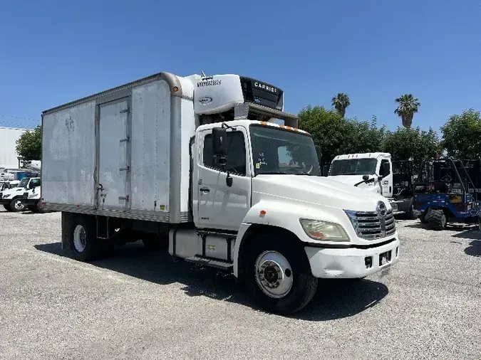 2009 Hino Truck 26856335ce9be950a8f5a0eee4d1b4060c1