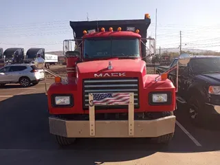 1997 MACK RD688S