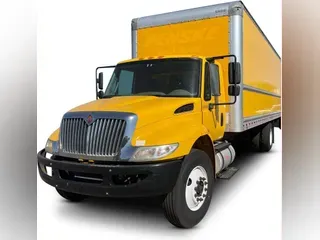 2018 International 4300-4X2
