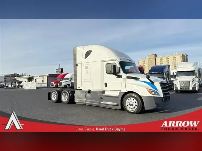 2020 FREIGHTLINER CA126