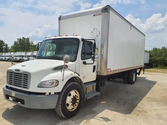 2017 FREIGHTLINER/MERCEDES M2 106