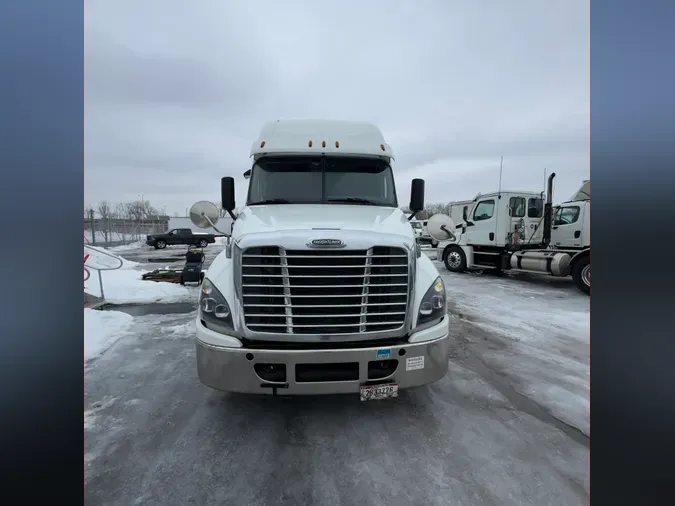 2019 FREIGHTLINER/MERCEDES CASCADIA 125