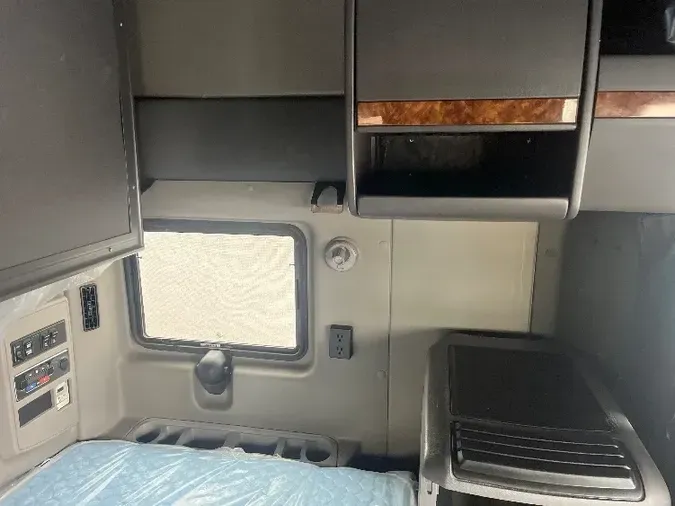 2019 International LT625