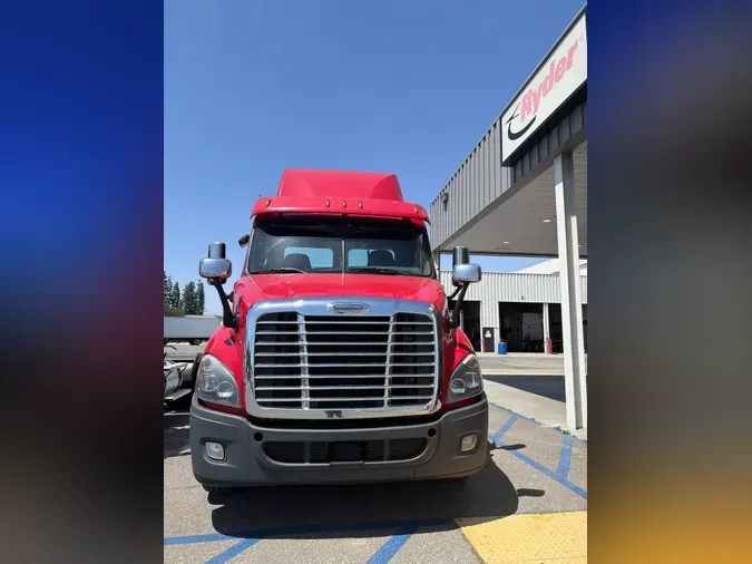 2019 FREIGHTLINER/MERCEDES CASCADIA 1135648a66c2a584b5905e03940d9525e1c