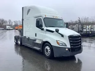 2020 Freightliner Cascadia