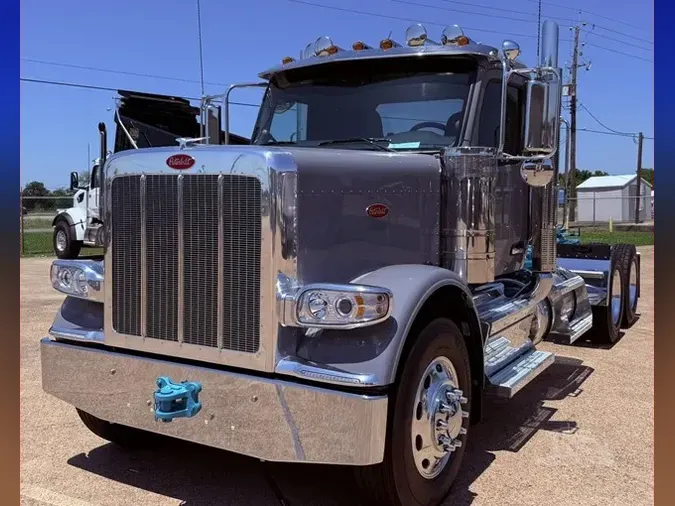 2026 PETERBILT 589