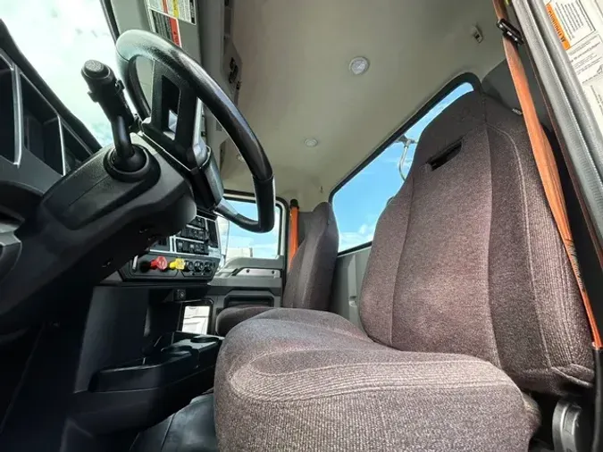 2021 MACK AN64T