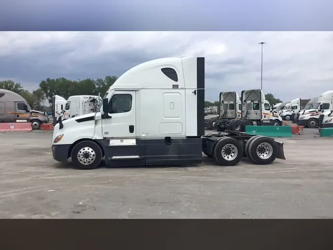 2021 Freightliner Cascadia
