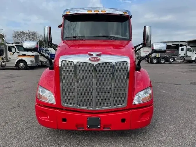 2021 Peterbilt 579