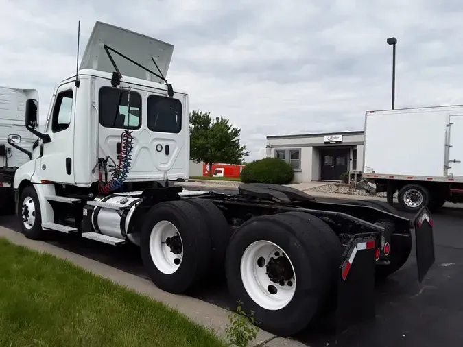 2021 FREIGHTLINER NEW CASCADIA PX12664