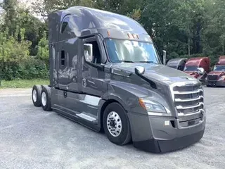 2020 Freightliner Cascadia