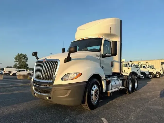 2020 International LT625