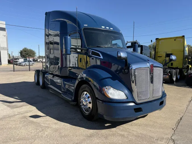 2022 Kenworth T680