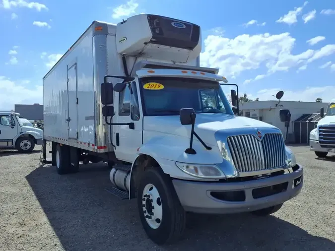 2019 NAVISTAR INTERNATIONAL 4300