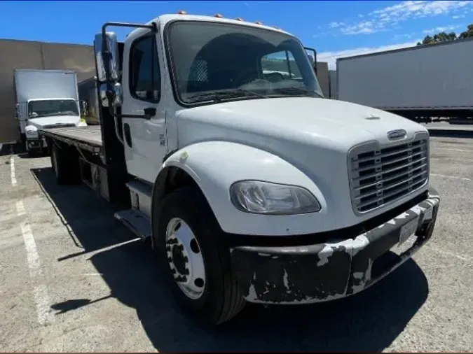 2016 FREIGHTLINER/MERCEDES M2 106