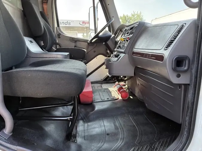 2019 FREIGHTLINER/MERCEDES M2 106566170991738f5888351c09a1c569d65