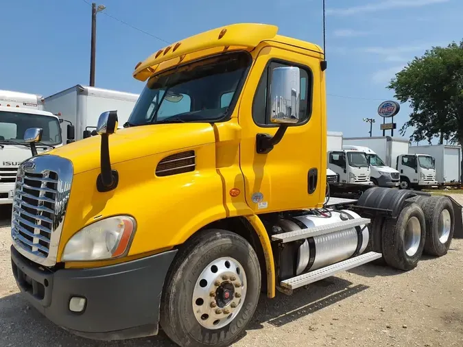 2018 FREIGHTLINER CASCADIA 113