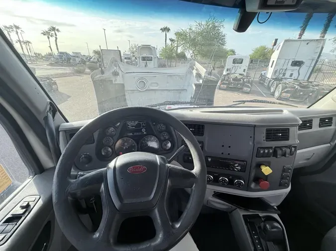 2018 Peterbilt 579