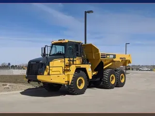 2020 Komatsu HM300-5