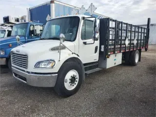 2004 FREIGHTLINER BUSINESS CLASS M2 106