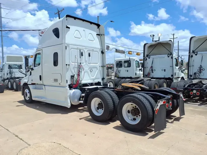 2021 FREIGHTLINER/MERCEDES NEW CASCADIA PX12664566c62b0b90091bbec36a62ac77a66d3