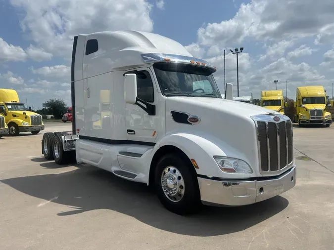 2020 Peterbilt 579