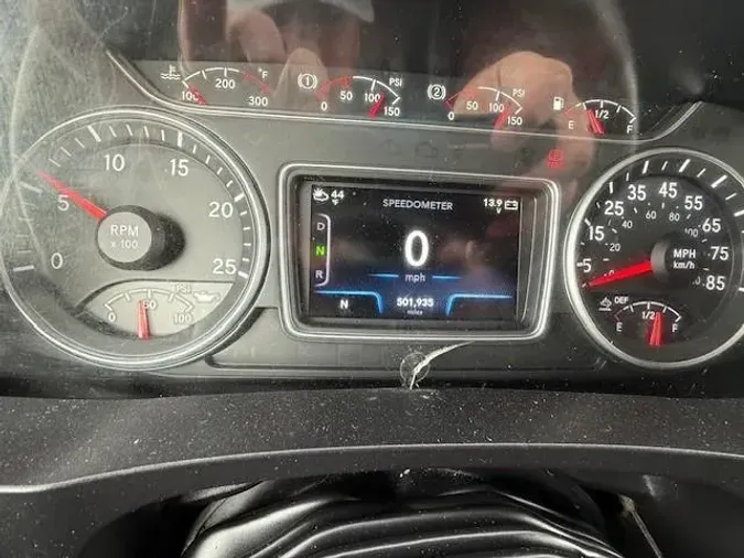 2019 International LT625