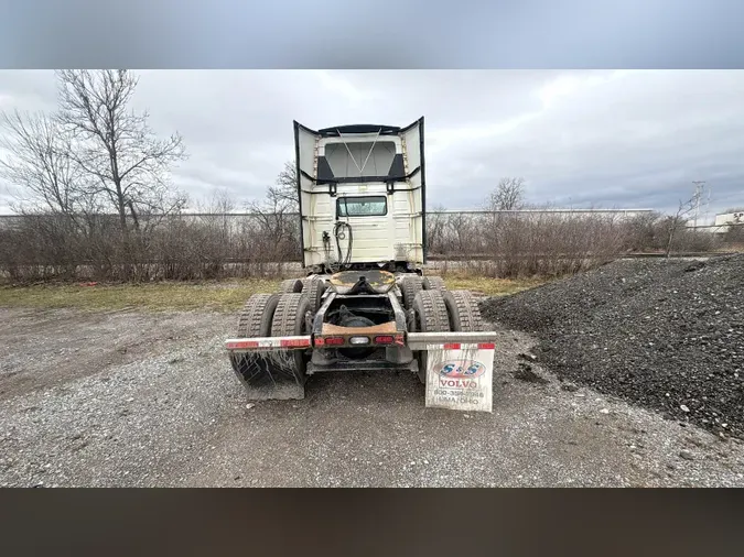 2019 Volvo VNL300