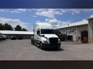 2022 Freightliner Cascadia 126