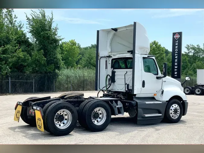 2021 INT LT625 6x4