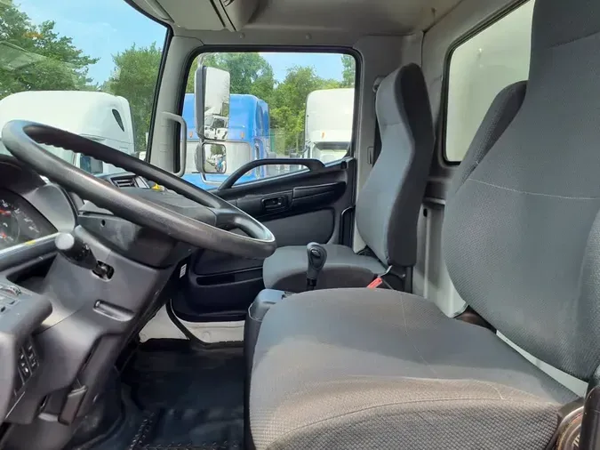 2018 HINO 338