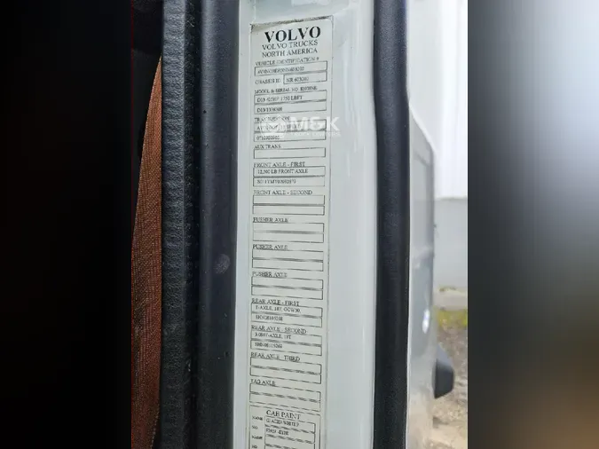 2022 VOLVO VNL64T740