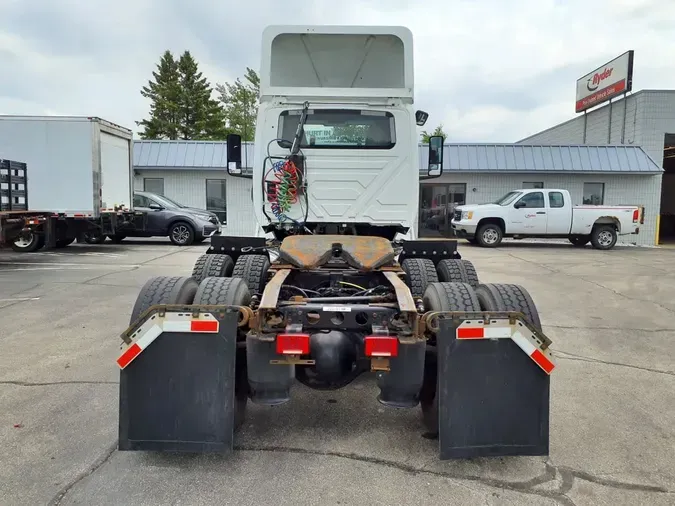 2018 NAVISTAR INTERNATIONAL LT625 DAYCAB T/A