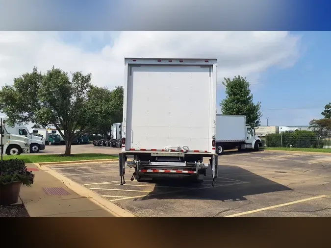 2019 FREIGHTLINER/MERCEDES M2 106