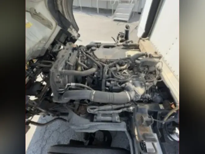 2017 ISUZU NPR