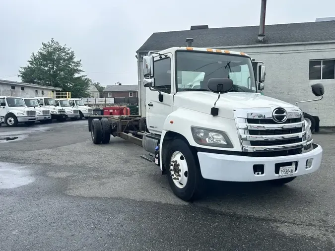 2015 HINO HINO 338