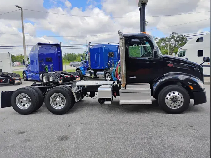 2022 Peterbilt 579