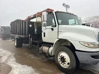 2012 INTERNATIONAL DURASTAR 4400