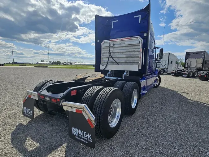 2024 VOLVO VNL64T760
