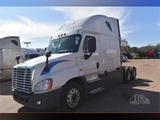 2017 FREIGHTLINER CASCADIA 125