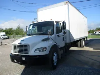2013 Freightliner M2 106