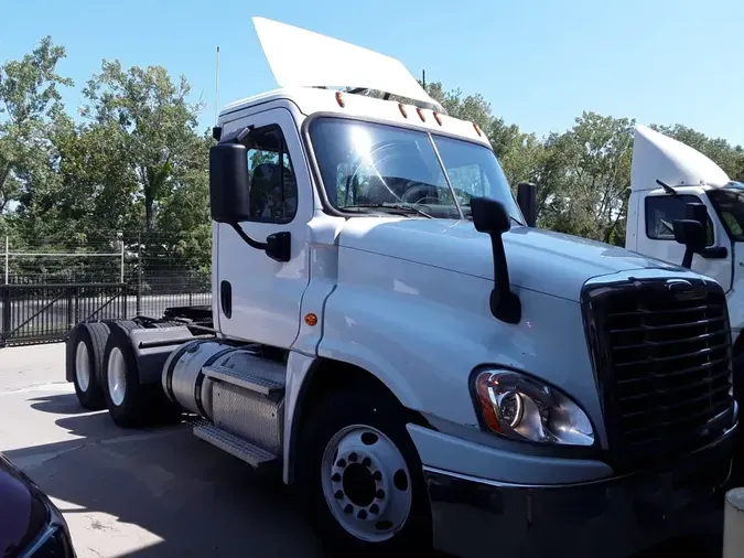 2020 FREIGHTLINER/MERCEDES CASCADIA 12556992ef36b9fd63b2712d8717ce2cb03
