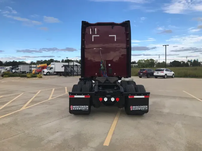 2021 Kenworth T680