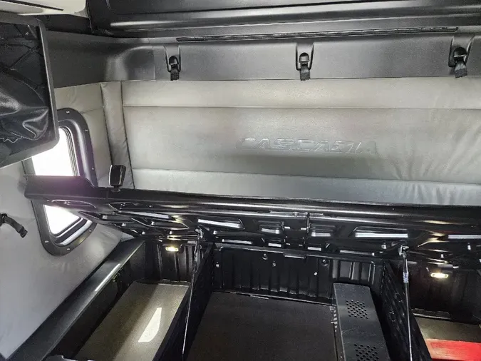 2022 FREIGHTLINER Cascadia 126