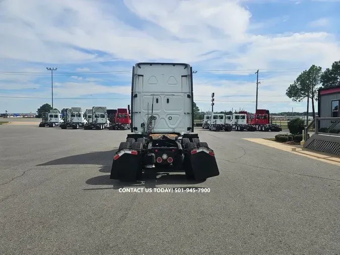2020 FREIGHTLINER CASCADIA 125
