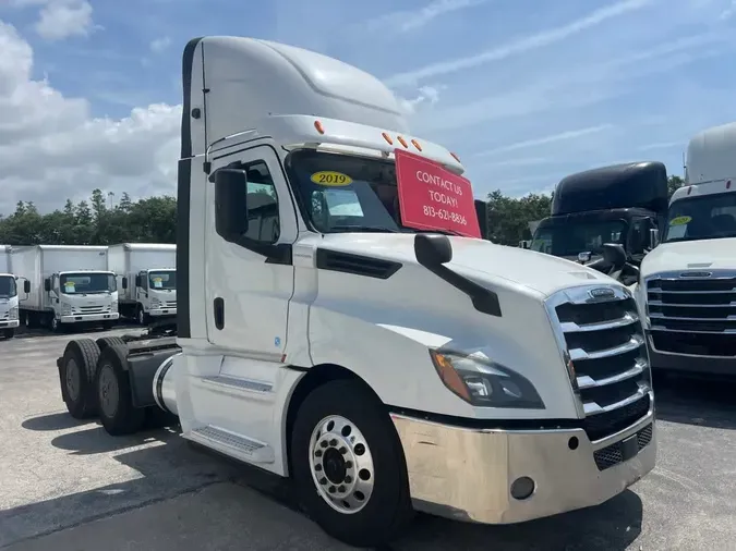 2019 FREIGHTLINER PT126064ST
