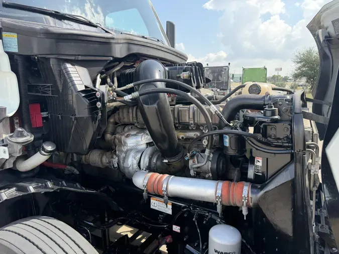 2021 Freightliner Cascadia