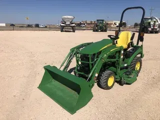 2017 John Deere 1025R